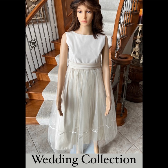 Fenaroli for Regalia Dresses & Skirts - Fenaroli for Regalia Satin-look Ivory/Champagne Flower Girl Dress Girls Sz: 12